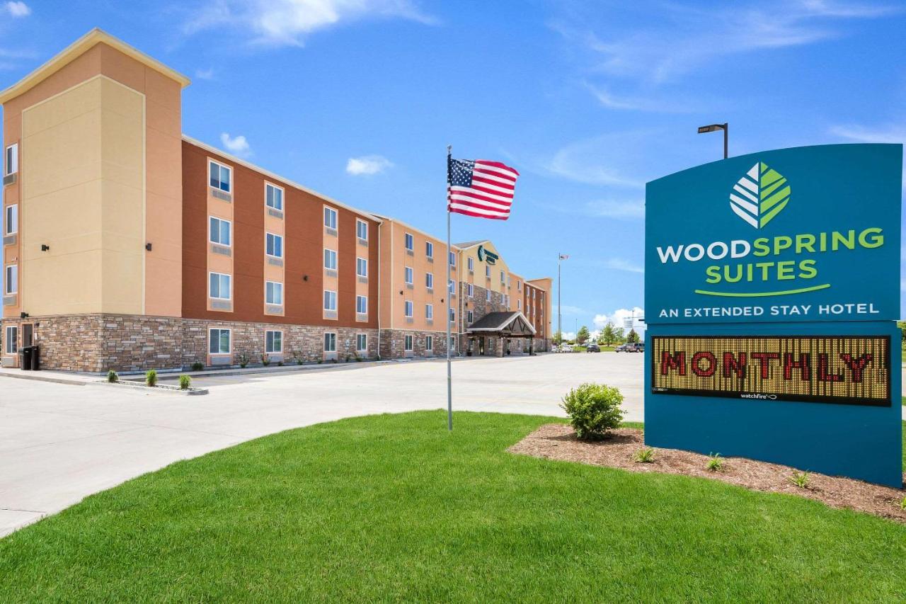 Woodspring Suites Davenport Quad Cities Exterior foto